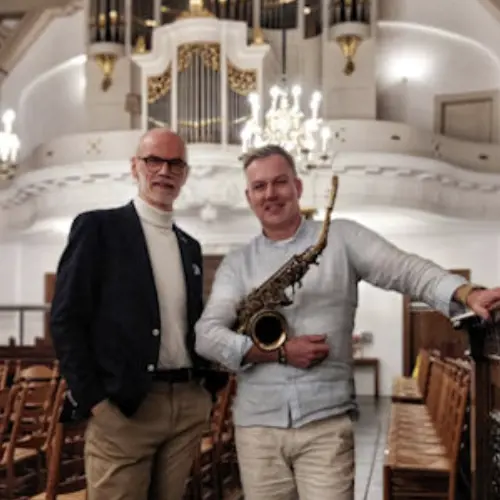 Van Back tot Beatles bij Dorpskerk Woubrugge