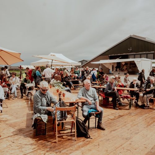 placeholder img alt text