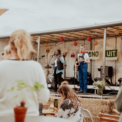 placeholder img alt text