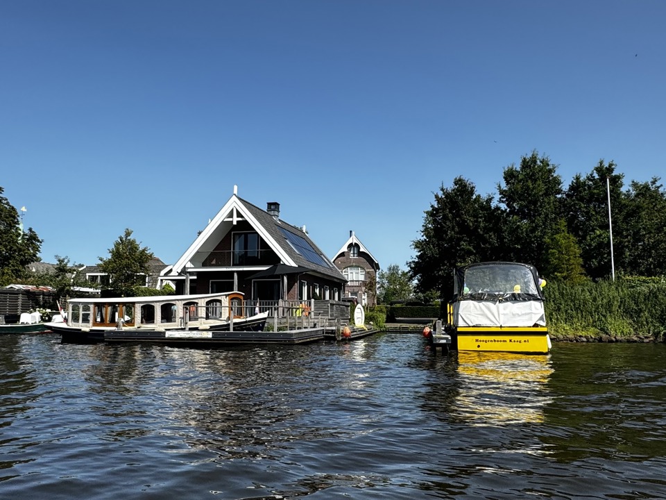 Fietspont Kaag-Oud Ade weer in de vaart