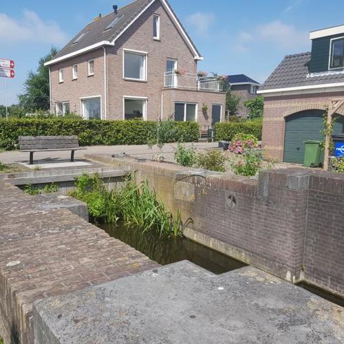 Sluis Nieuwe Wetering