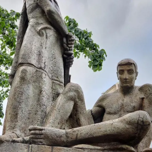 Kriegs Monument Noordhoek Roelofarendsveen