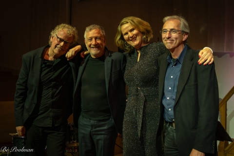 Wiebke en les Garçons met Eau de Chansons