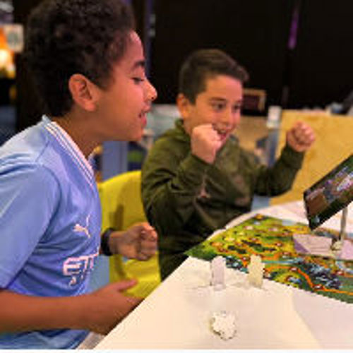 placeholder img alt text